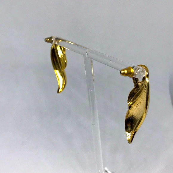 Gold earrings - Picture 2 of 5